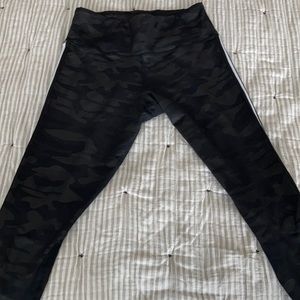 Lola Getts High rise Capri Athletic pants-1X